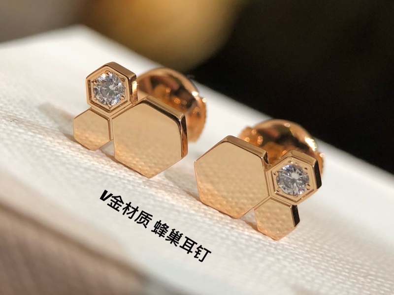 CHAUMET